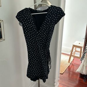 Brandy Melville dress